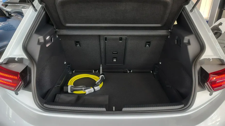 VOLKSWAGEN ID.3 -