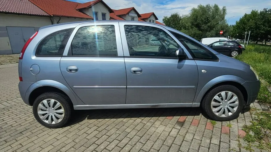 OPEL Meriva -