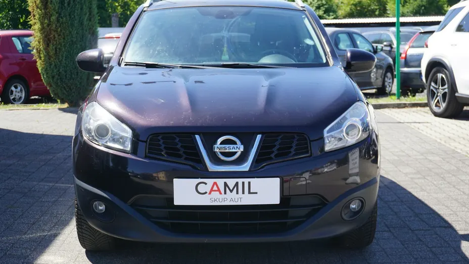 NISSAN Qashqai -