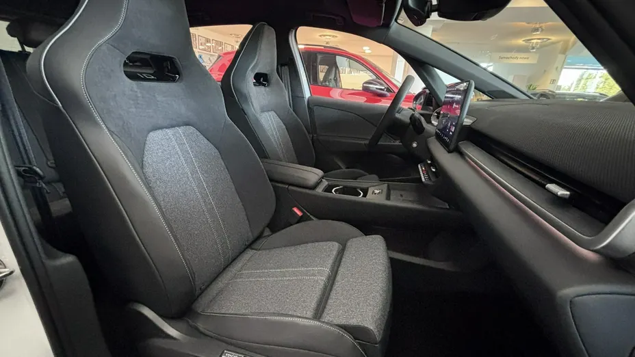 VOLKSWAGEN ID.3 -