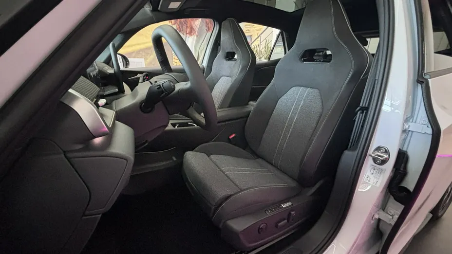 VOLKSWAGEN ID.3 -