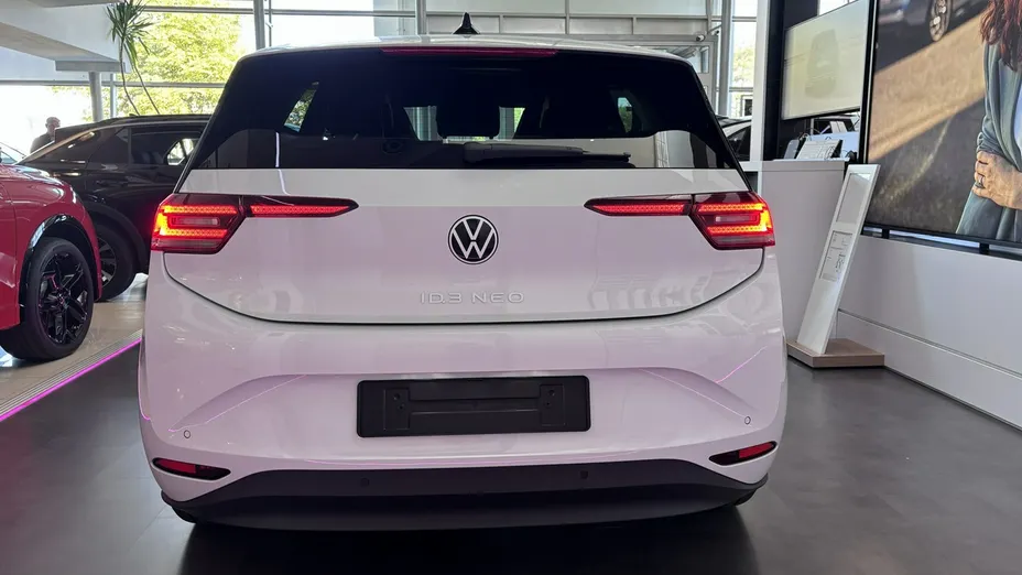 VOLKSWAGEN ID.3 -