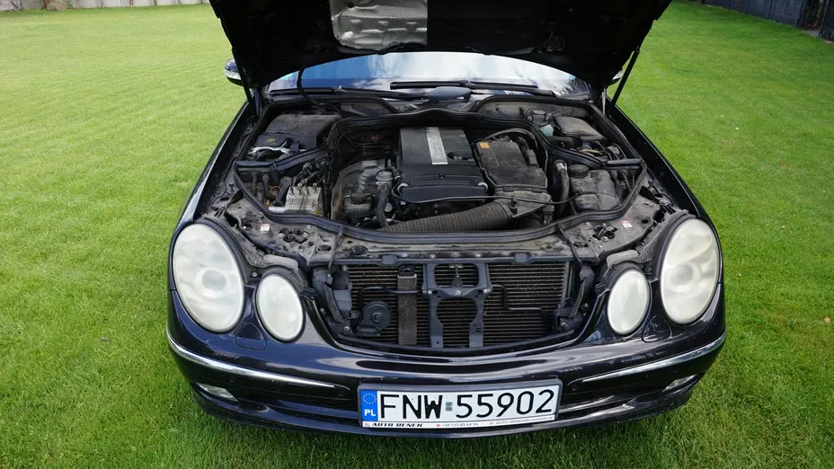 MERCEDES-BENZ E Klasa -