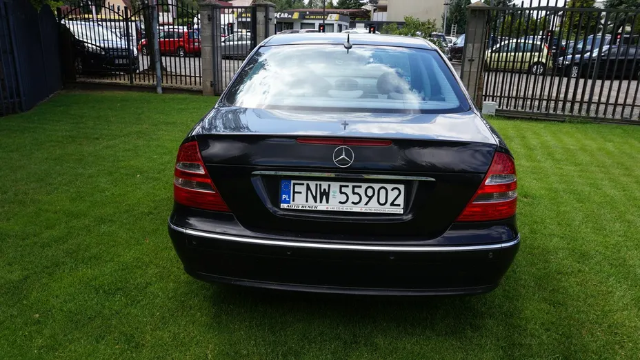 MERCEDES-BENZ E Klasa -