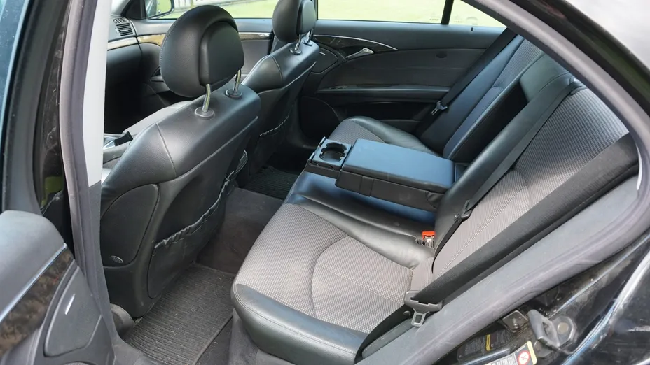 MERCEDES-BENZ E Klasa -
