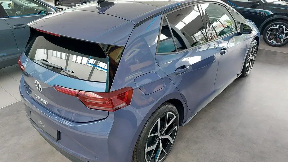 VOLKSWAGEN ID.3 -