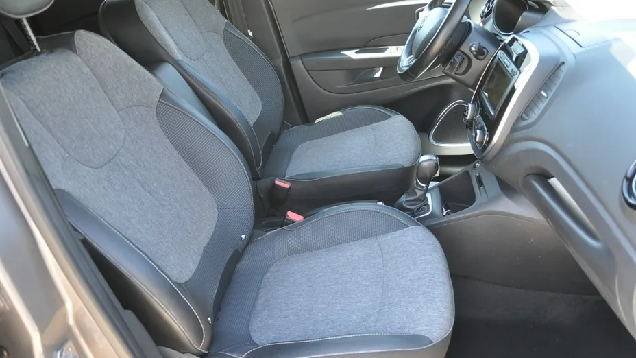 RENAULT Captur -