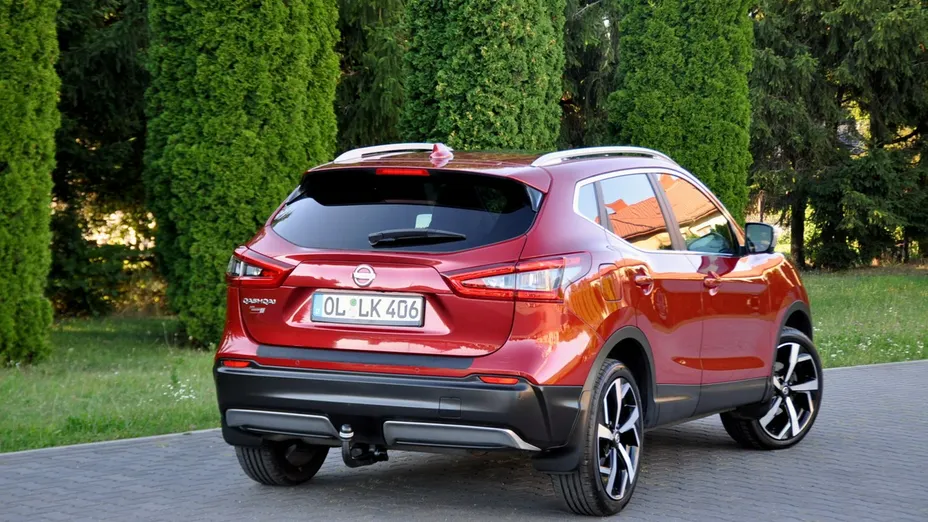 NISSAN Qashqai -