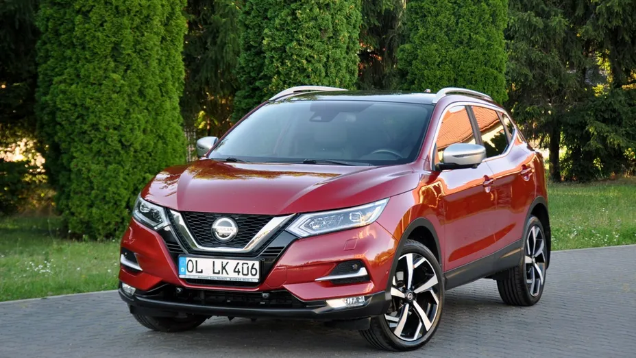 NISSAN Qashqai -
