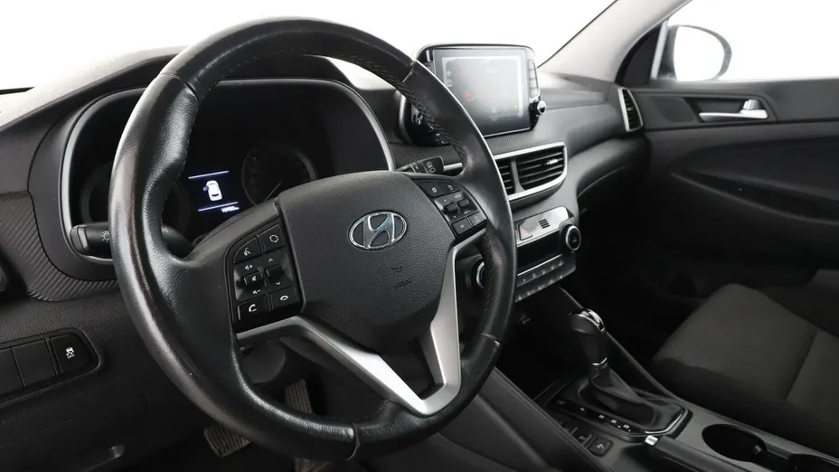 HYUNDAI Tucson -