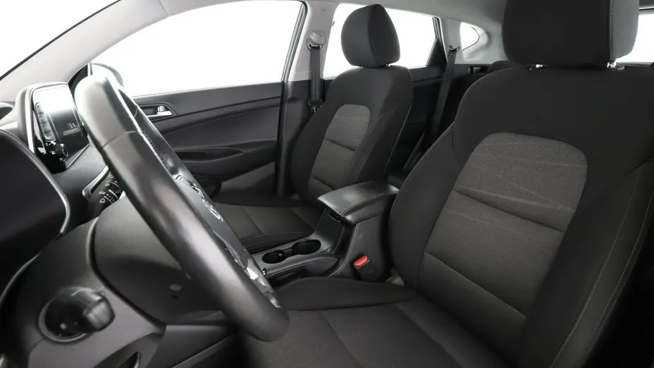 HYUNDAI Tucson -