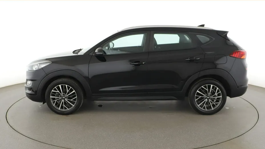 HYUNDAI Tucson -
