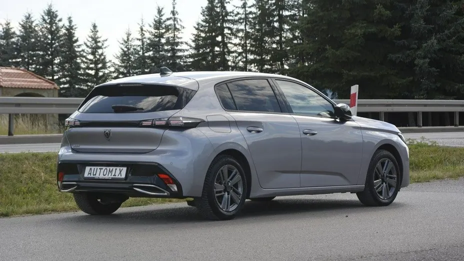 PEUGEOT 308 -