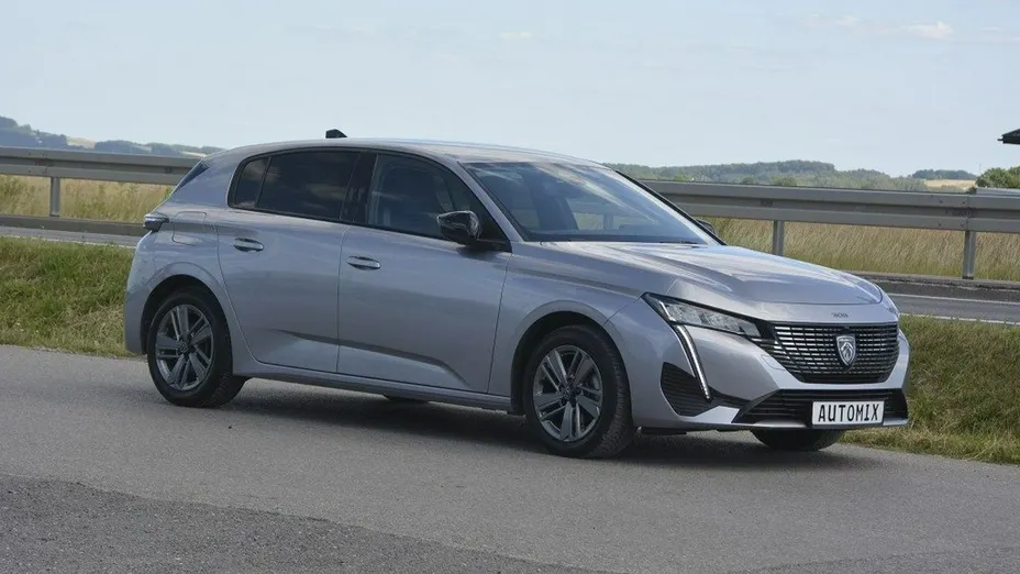 PEUGEOT 308 -
