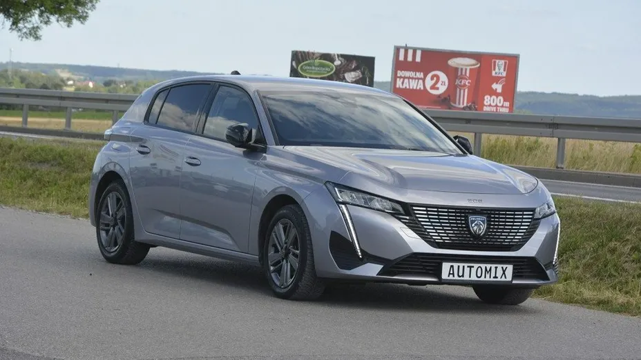 PEUGEOT 308 -