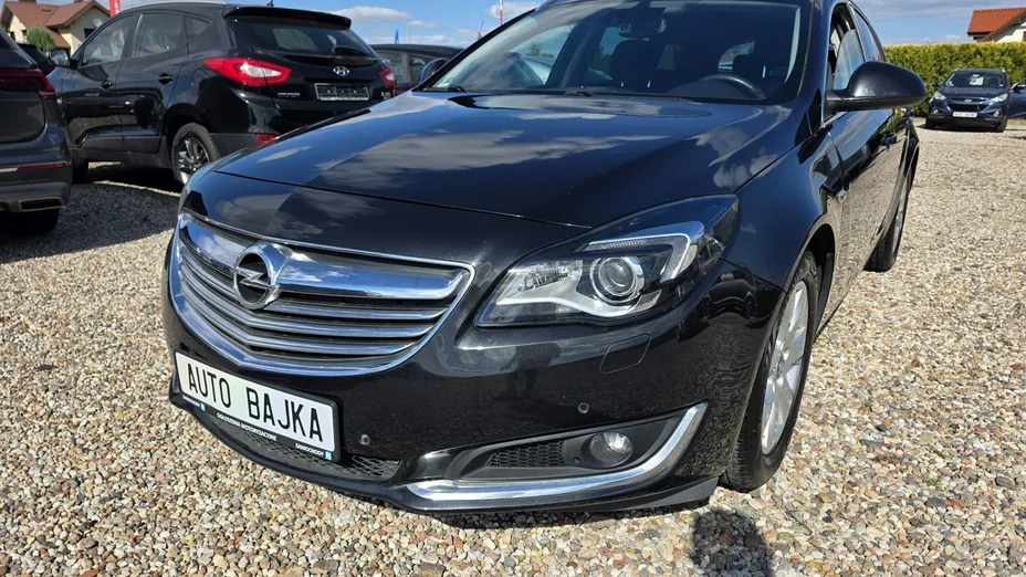 OPEL Insignia -