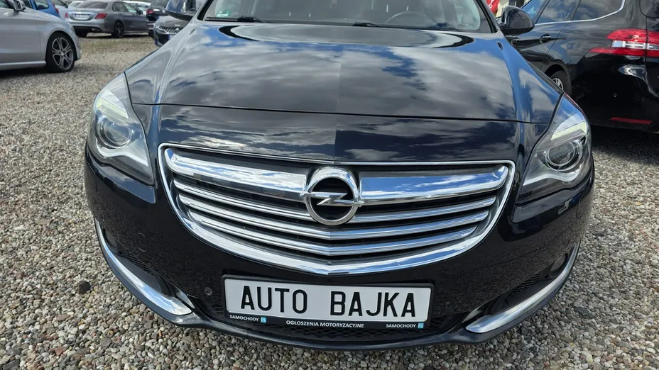 OPEL Insignia -