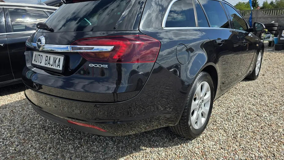 OPEL Insignia -
