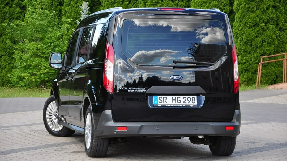 FORD Tourneo Connect -