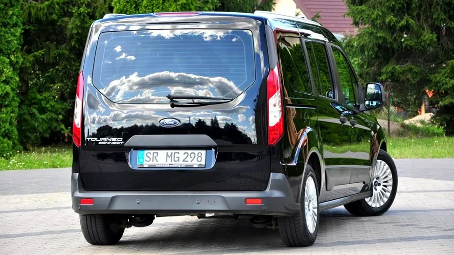 FORD Tourneo Connect -