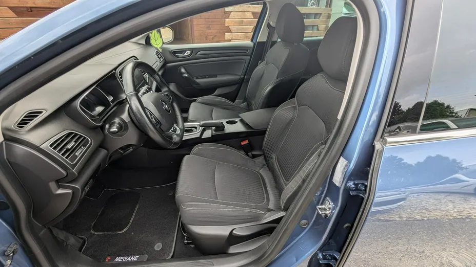 RENAULT Megane -