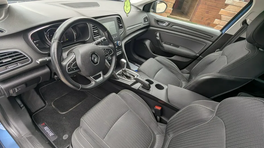 RENAULT Megane -