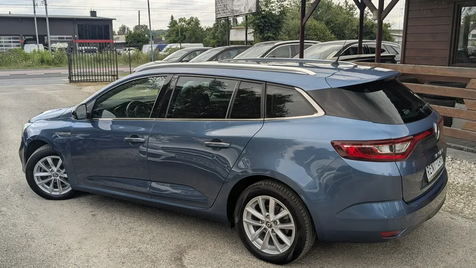 RENAULT Megane -