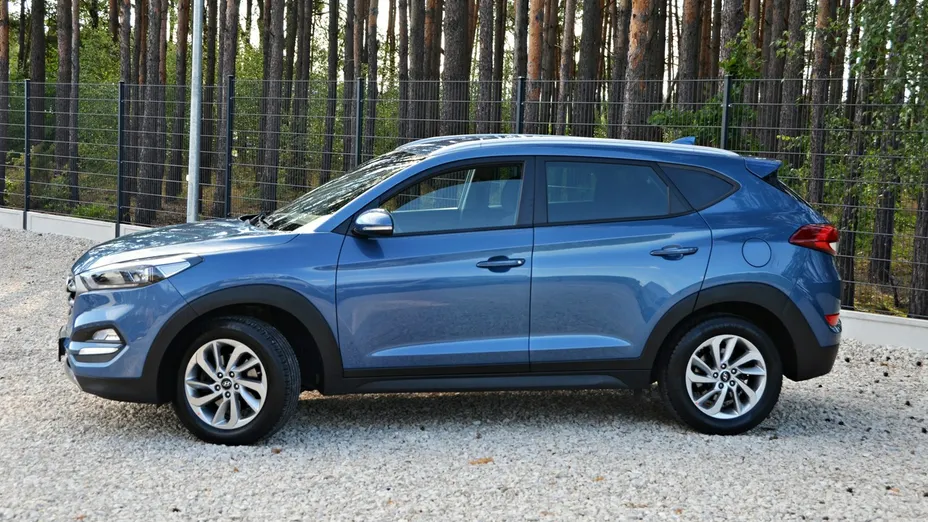 HYUNDAI Tucson -