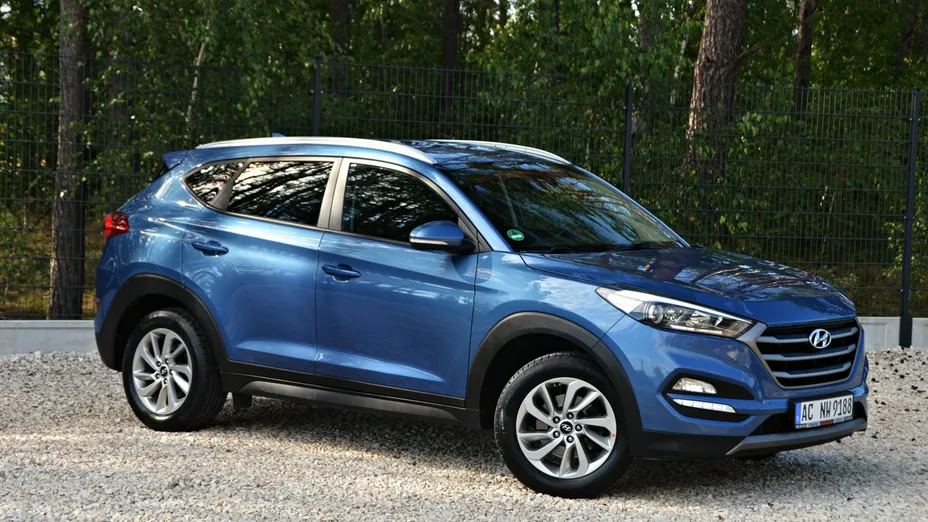 HYUNDAI Tucson -