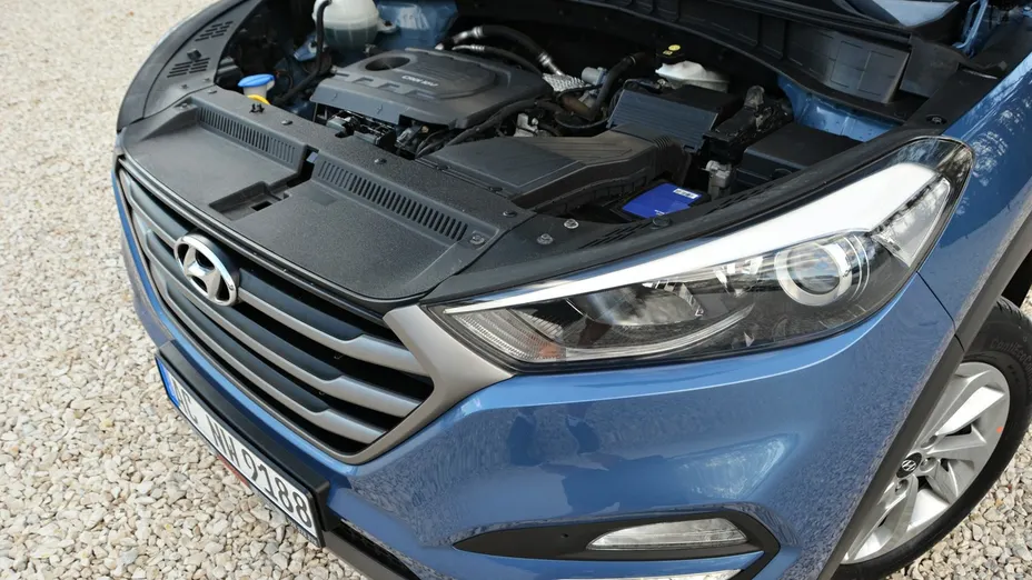 HYUNDAI Tucson -