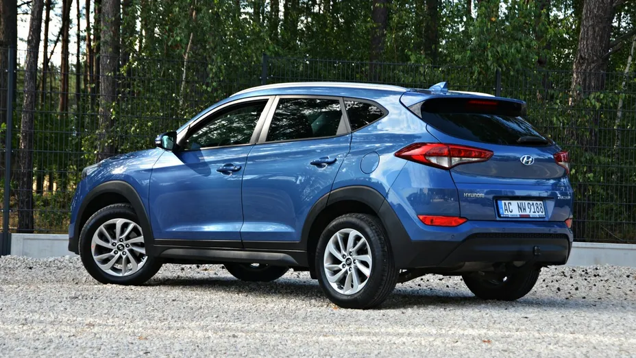 HYUNDAI Tucson -