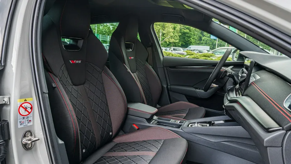 SKODA Octavia -