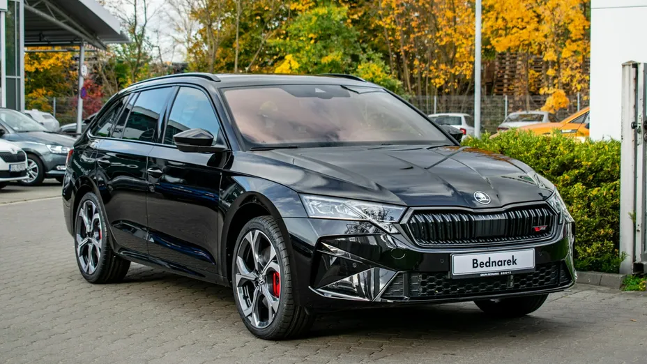 SKODA Octavia -