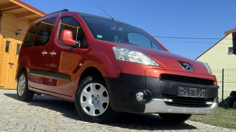 PEUGEOT Partner -