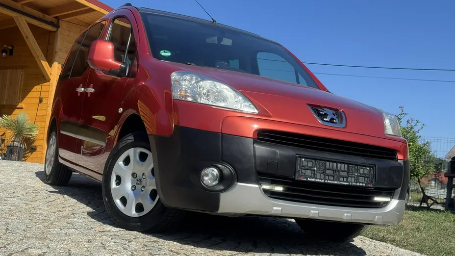 PEUGEOT Partner -