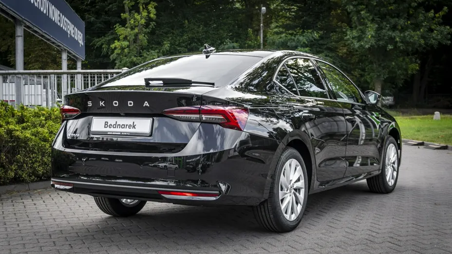 SKODA Octavia -