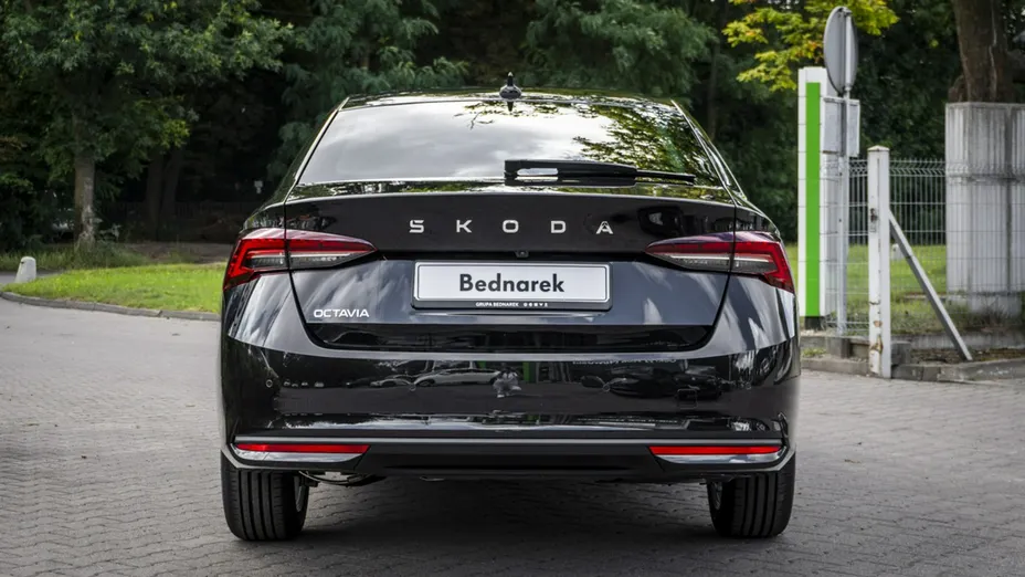 SKODA Octavia -