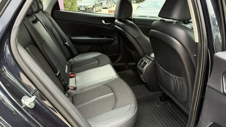KIA Optima -