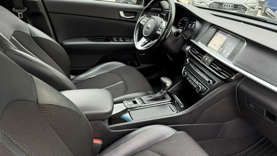 KIA Optima -