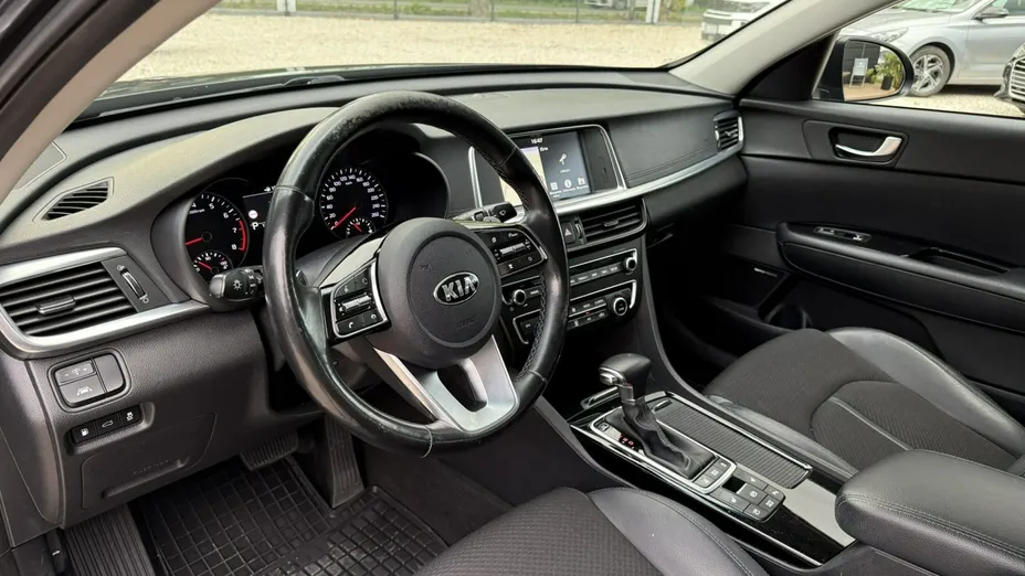 KIA Optima -