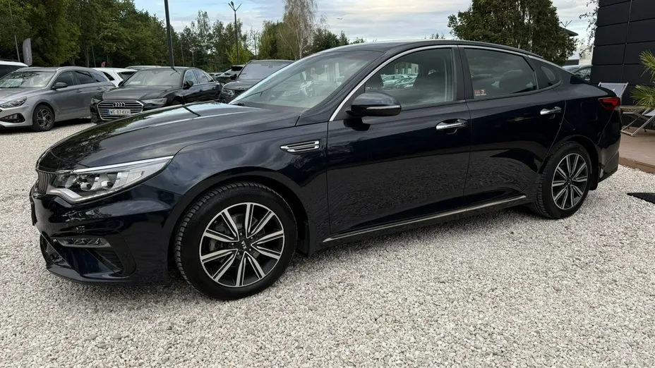 KIA Optima -