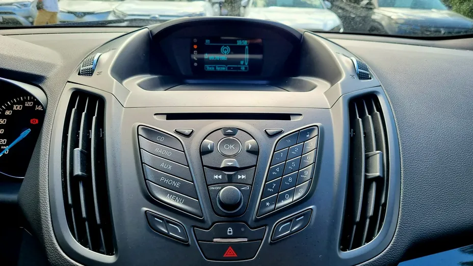 FORD Kuga -