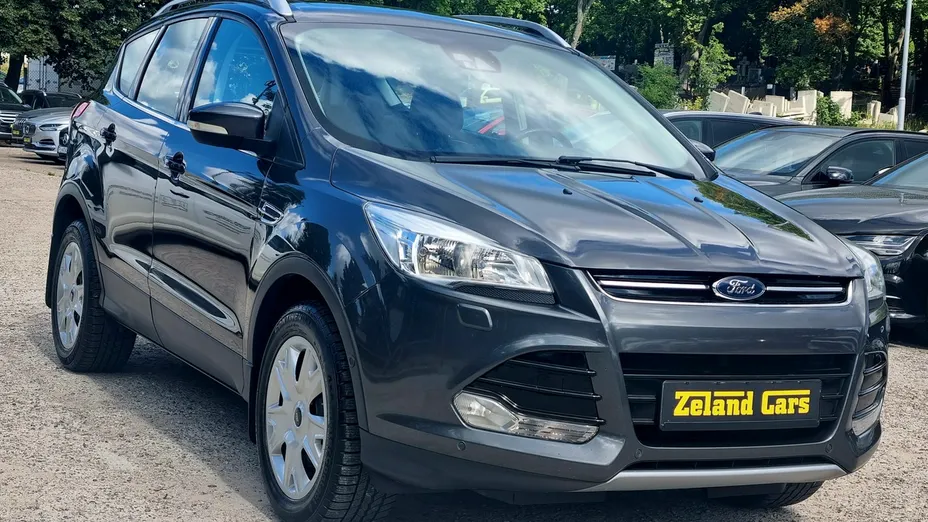 FORD Kuga -