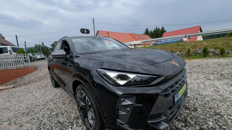 CUPRA Terramar -