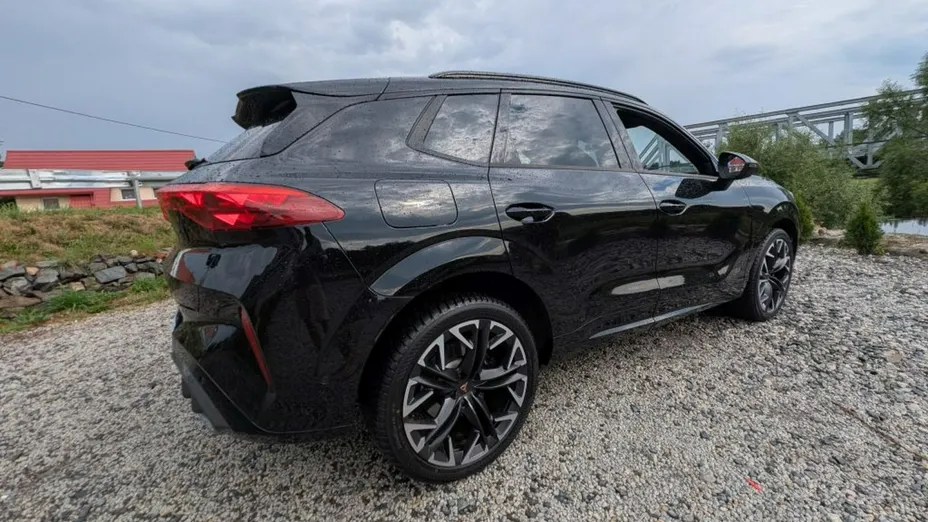 CUPRA Terramar -