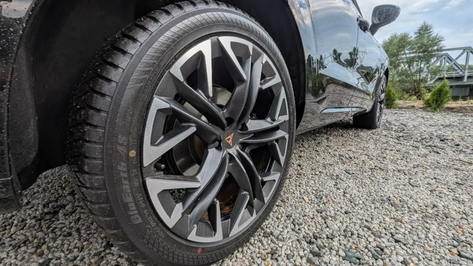 CUPRA Terramar -