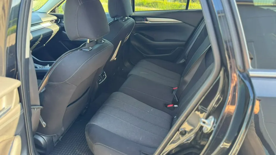 MAZDA 6 -