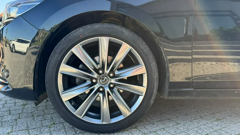 MAZDA 6 -