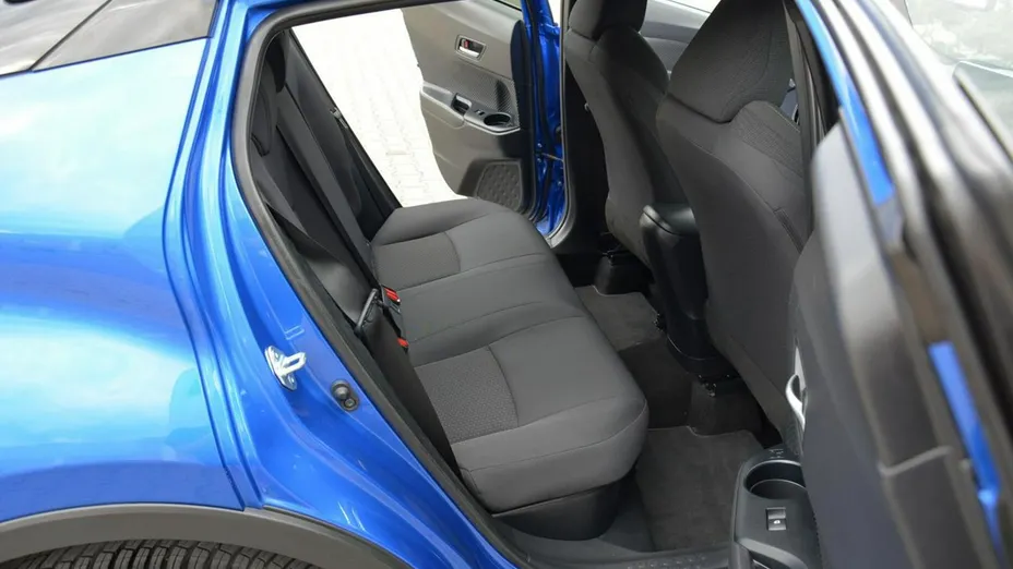 TOYOTA C-HR -