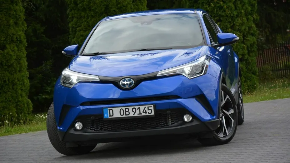 TOYOTA C-HR -